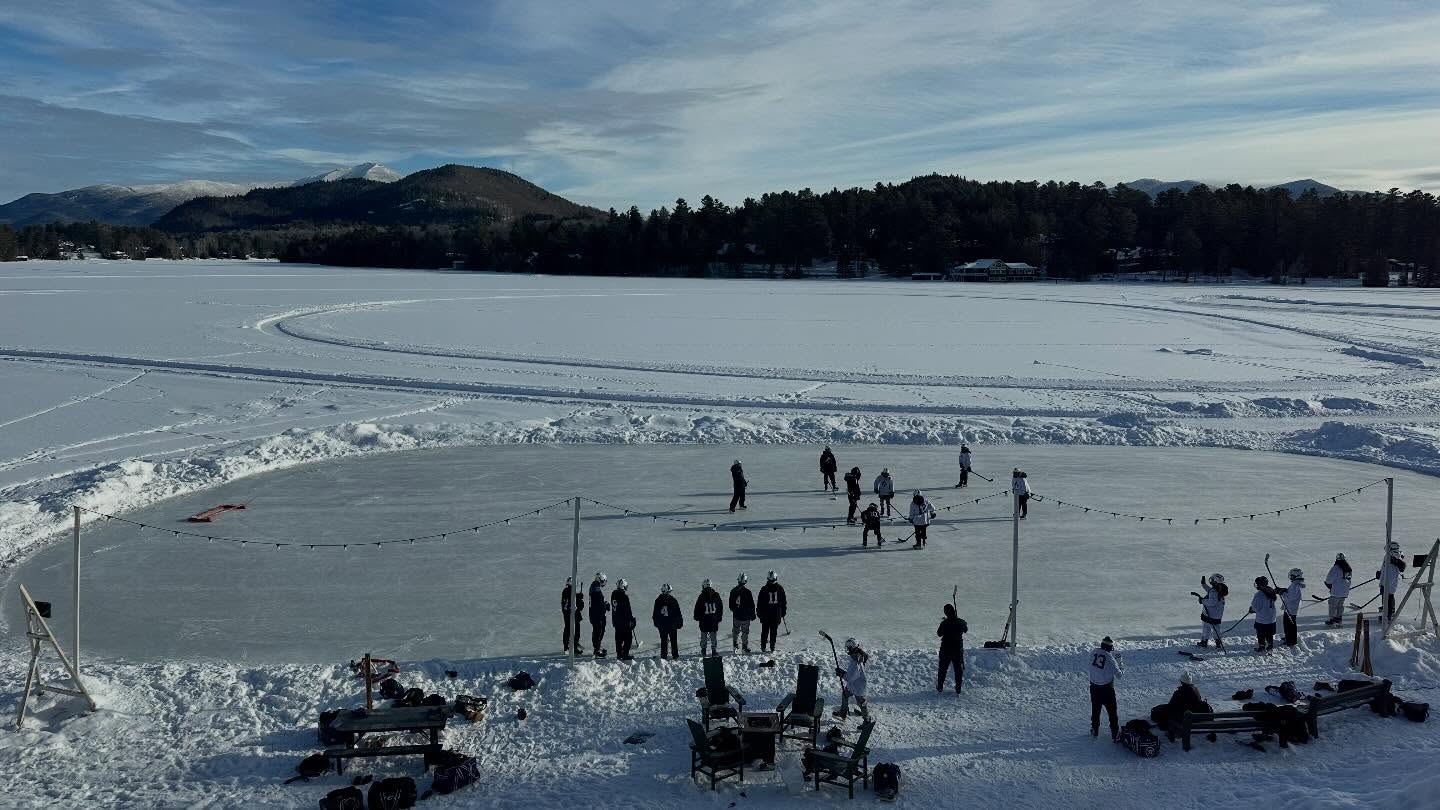 A beautiful, 𝘤𝘩𝘪𝘭𝘭𝘺 morning for a skate on the lake.
The @northwood.girlshockey team came over to practice on our rink this morning.
We hope you ladies had fun!!
#lakeplacid #pondhockey #winterfun
Golden Arrow Lakeside Resort